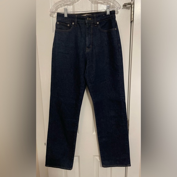 Madewell The Curvy '90s Straight Jean Norman Wash - Picture 6 of 14